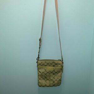 Green Coach crossbody purse!!